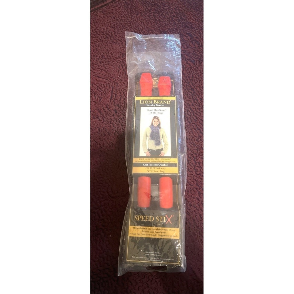 New LION BRAND 25 mm Knitting Needles Speed Stix Red Super Chunky Plastic 14"